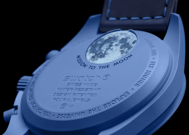 Swatch Bioceramic Moon Watch ライトブルー Swatch Bioceramic Moon Watch ライトブルー