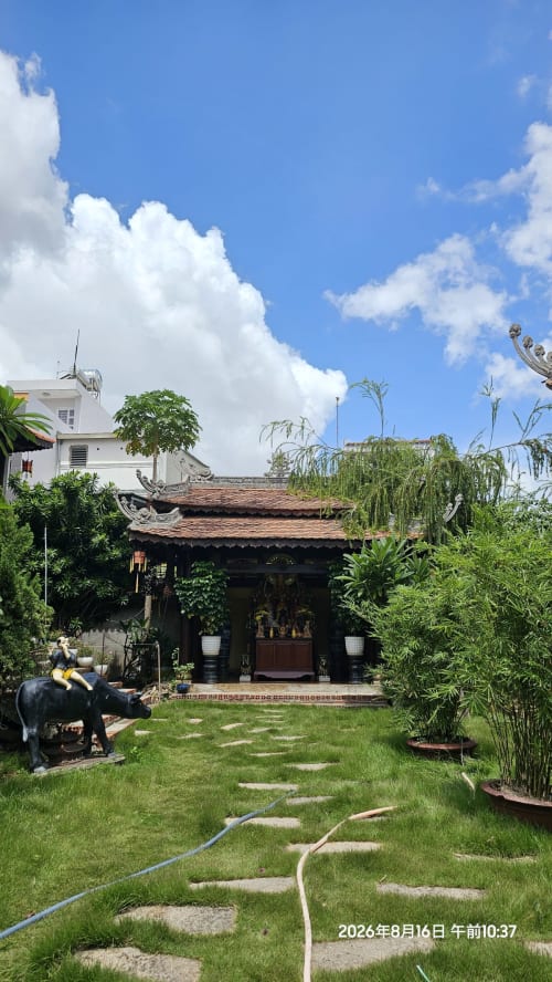 Long Van Buddhist Temple