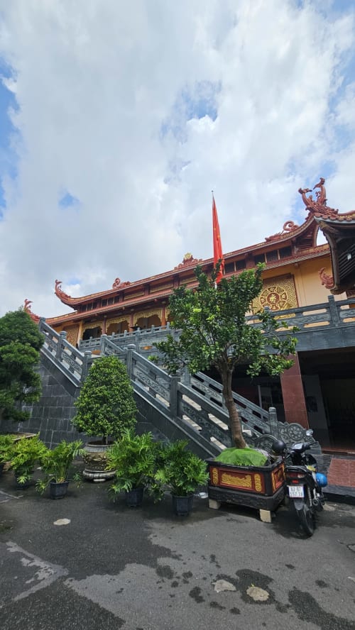 Vietnam National Buddhist Temple - HCMC