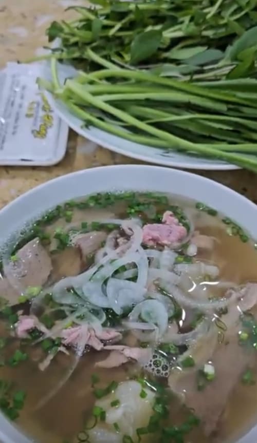 Pho Hung