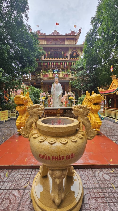 Phap Gioi Buddhist Temple