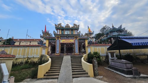 FM7J 95M Chùa Hiệp Phú
