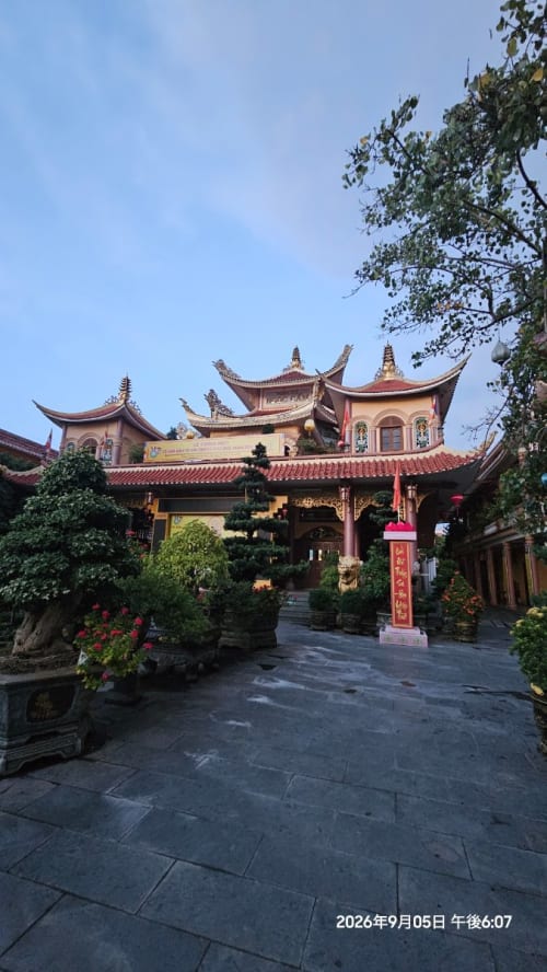 Tịnh Xá Ngọc Cẩm