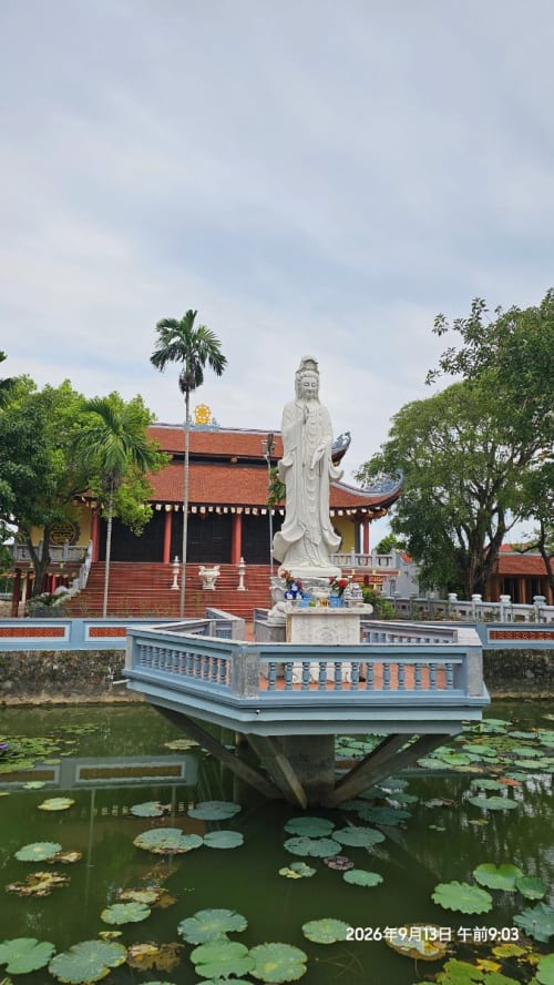 Chùa Hiền Lương