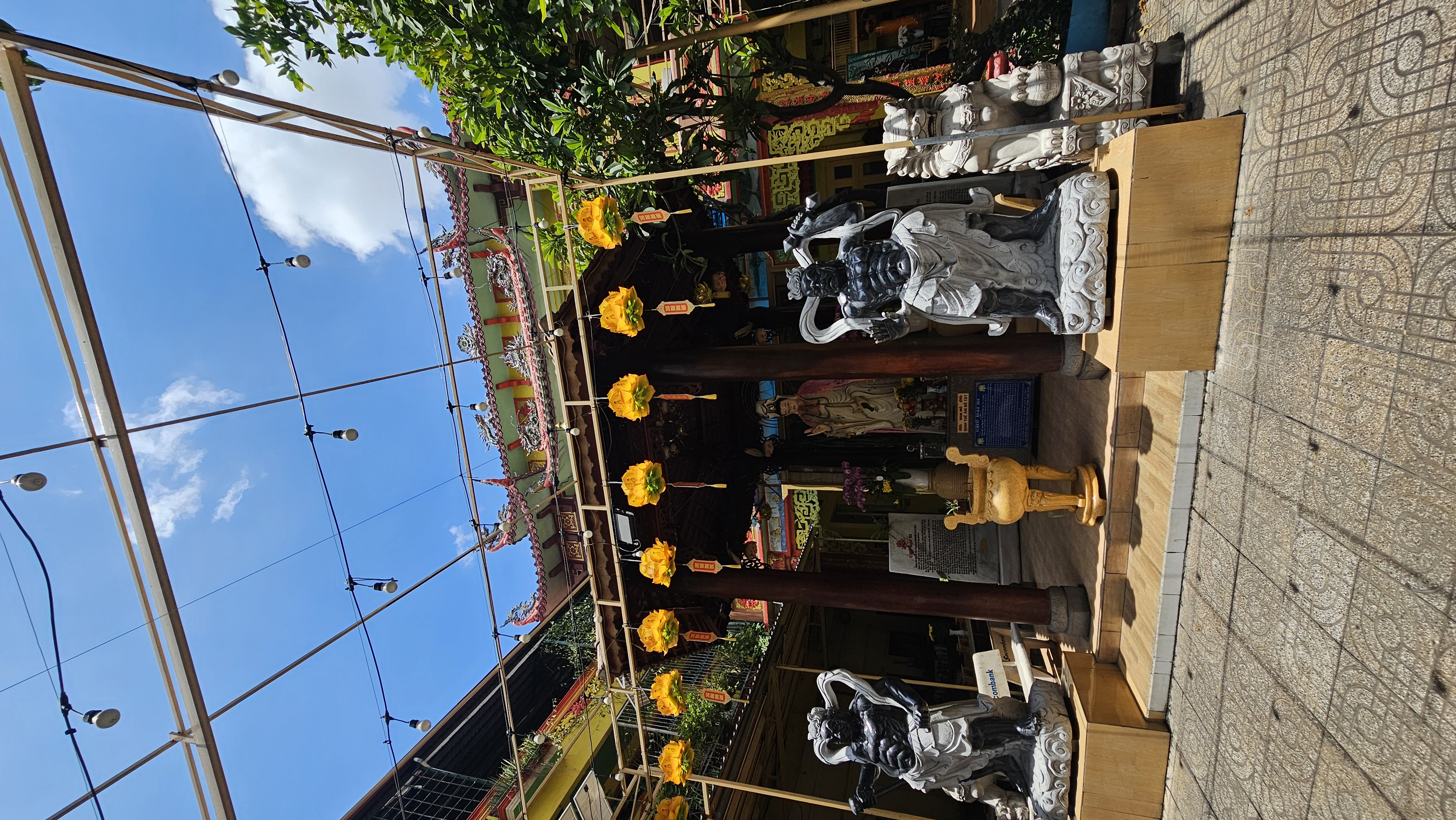 Tuyen Lam Buddhist Temple
