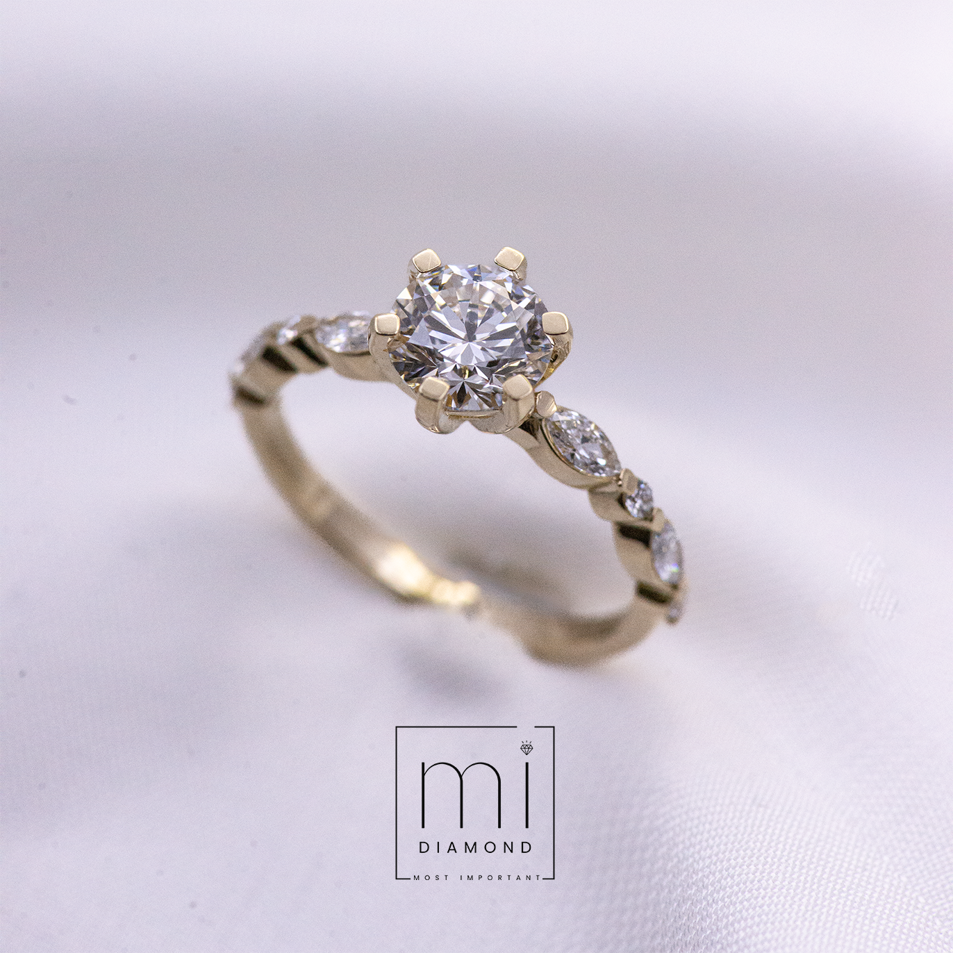 1.30 Carat D color Vs1 IGI Sertifikalı Round Lab. Pırlanta