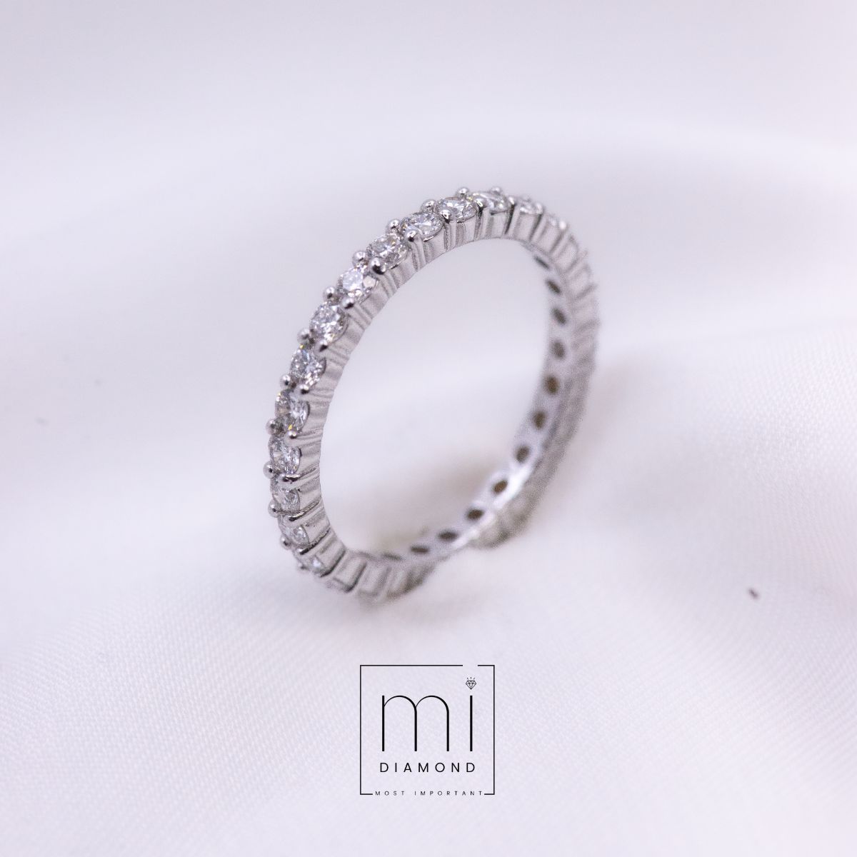 0.81 Carat Round Tamtur Round IGI Sertifikalı Round Lab. Pırlanta