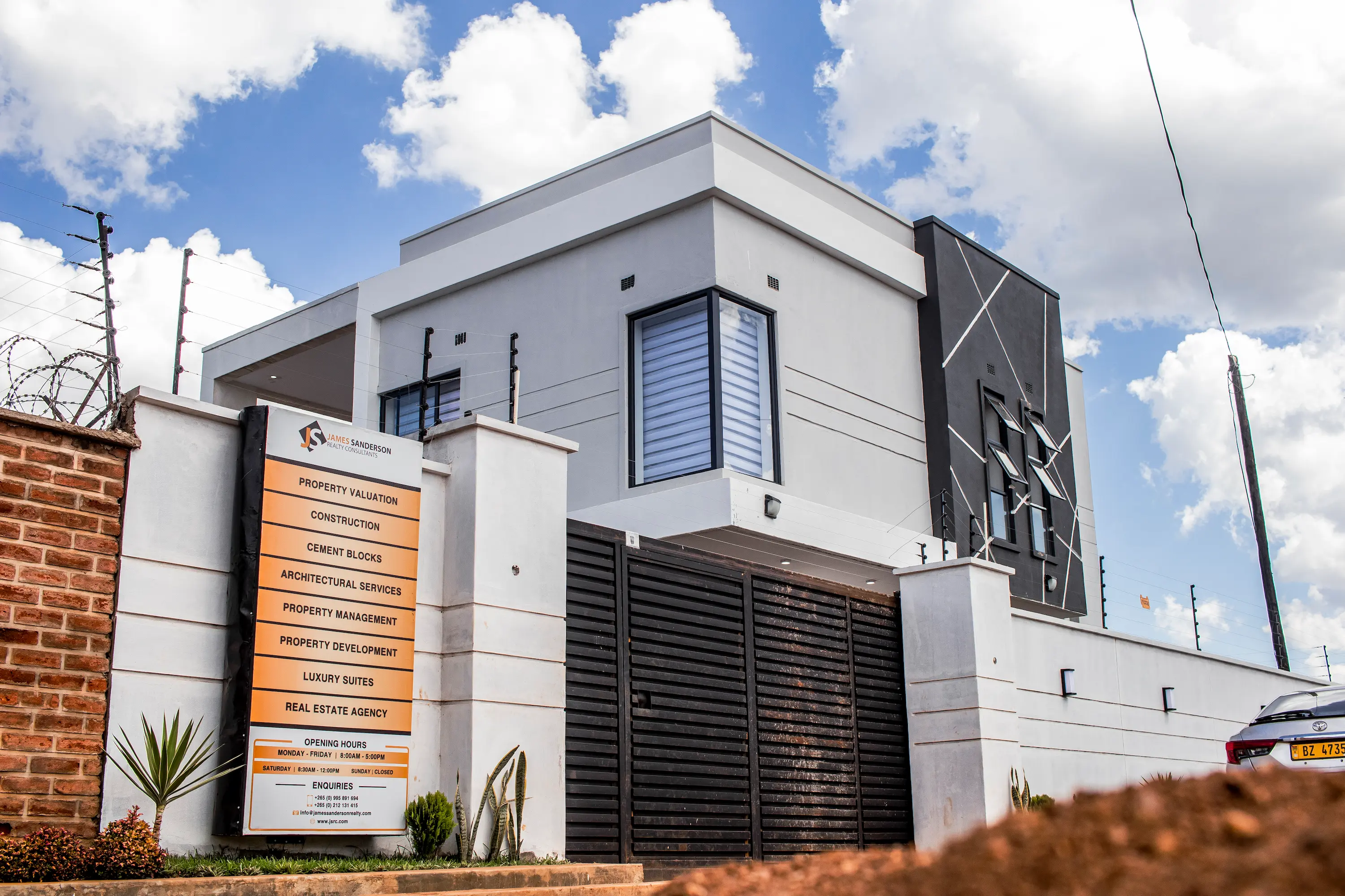 Airwing Office & Showroom
