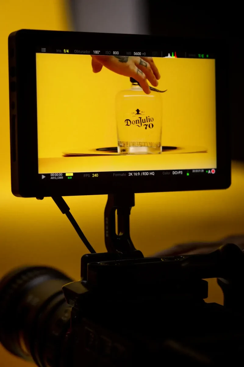Producción audiovisual con profesionales en maquillaje de alimentos y licores | DUAL PRODUCTORA