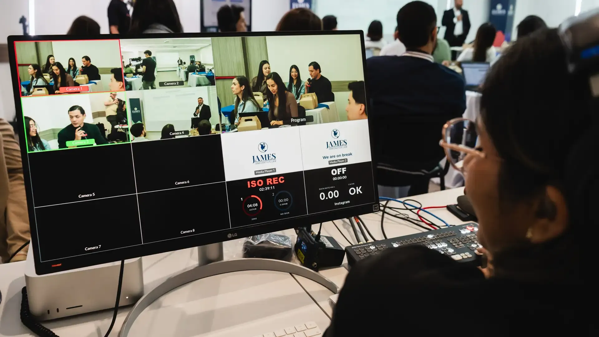 Producción audiovisual y transmisión multiplataforma en tiempo real en Medellín | DUAL PRODUCTORA