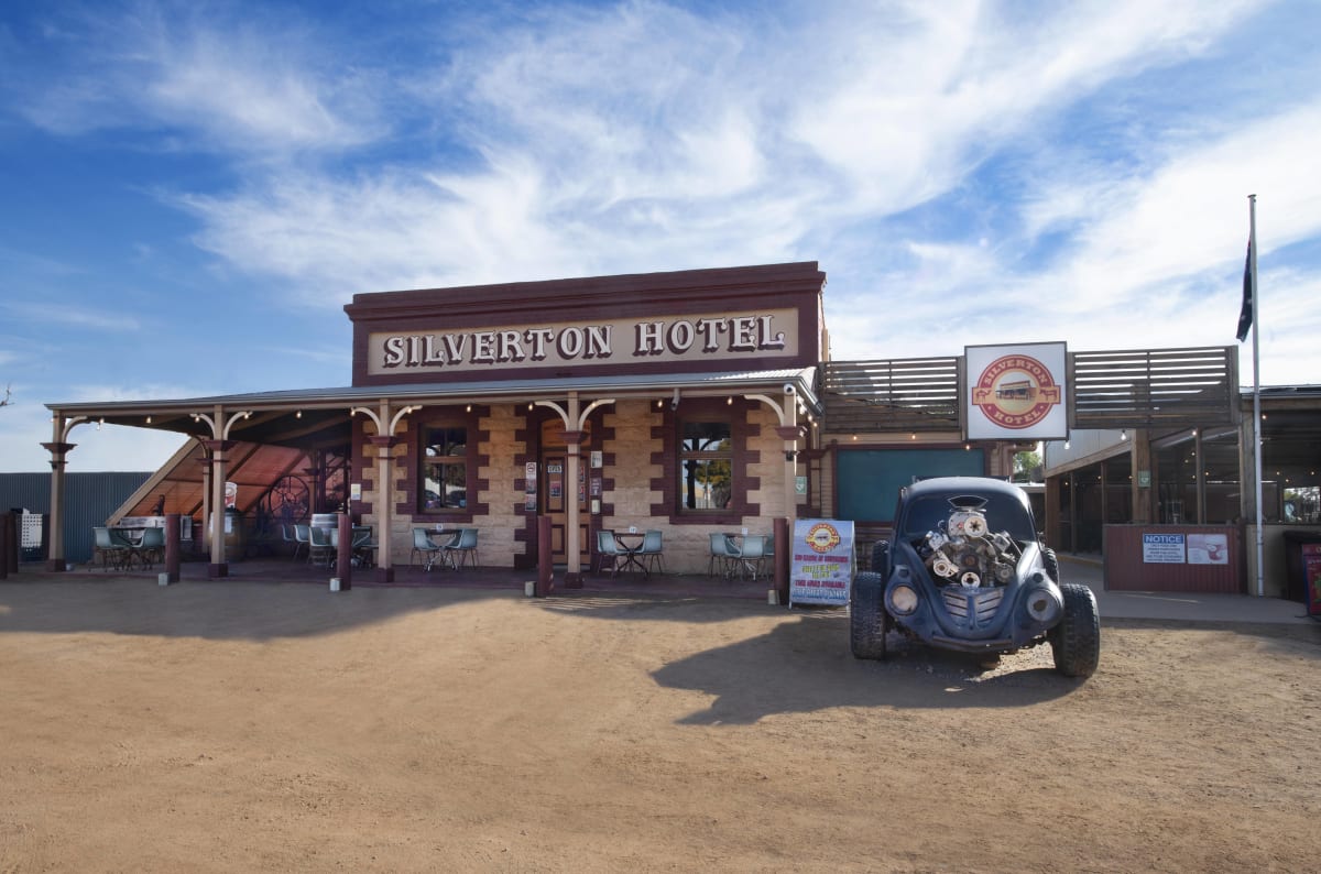 The Silverton Hotel, a classic outback pub in Central NSW, with a quirky modified car out front.