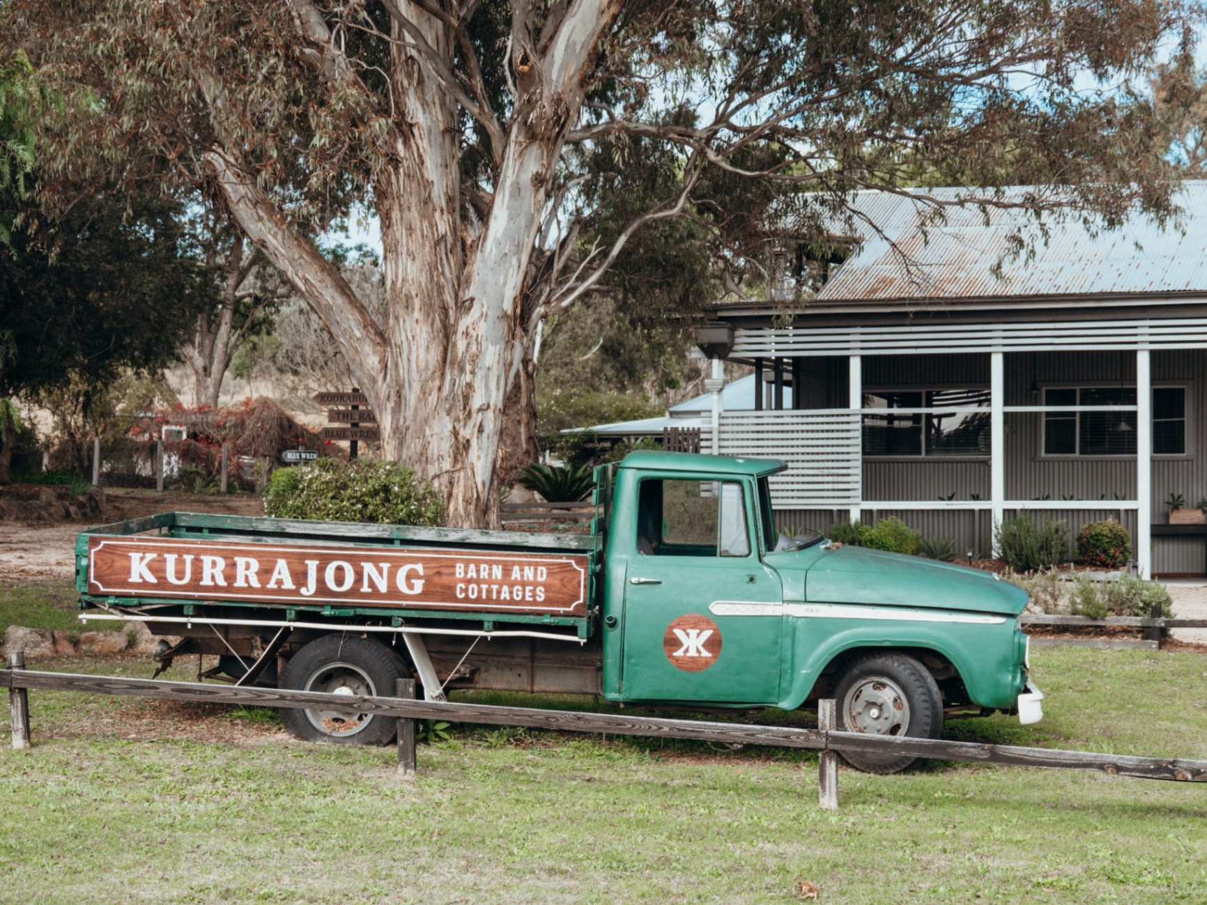 Kurrajong Barn and Cottages - Ballandean