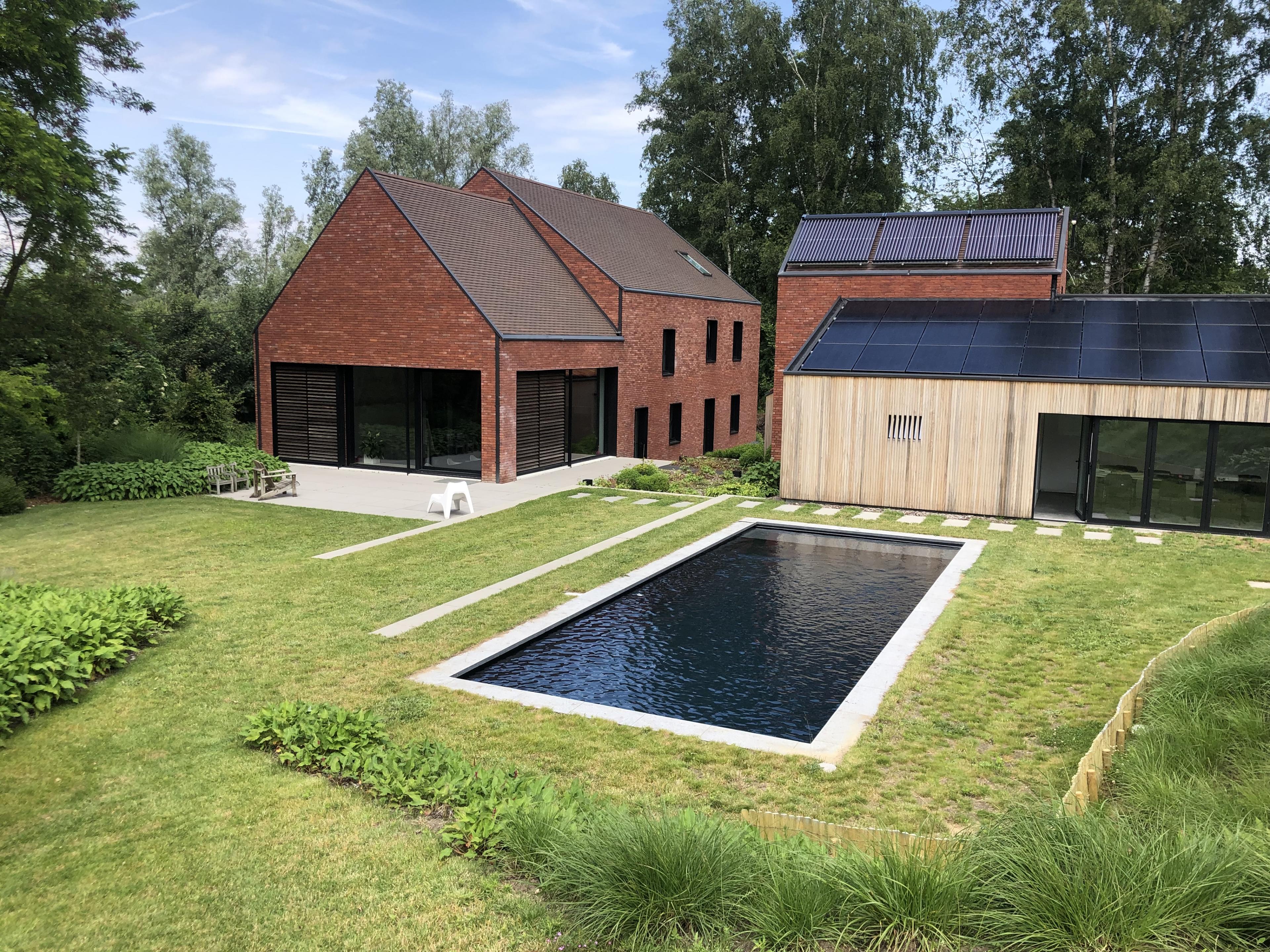 Schwimmbad-Abbildung 10