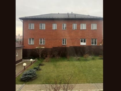 В Чехове запах солярки расстроил отношения соседей  с частным детским учреждением