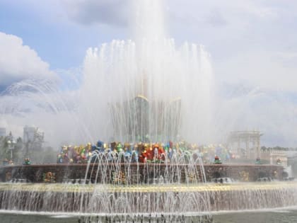 Жителей Москвы на&nbsp;следующей неделе ждет всплеск тепла