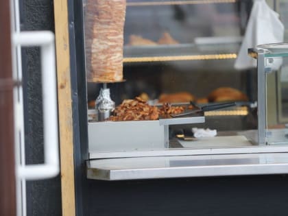 В более чем 80% точек общепита Москвы, Подмосковья и Тульской области выявлены нарушения