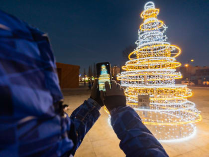 Где в Орехово-Зуевском округе можно сделать красочные фото у ярких фотозон с новогодним оформлением?