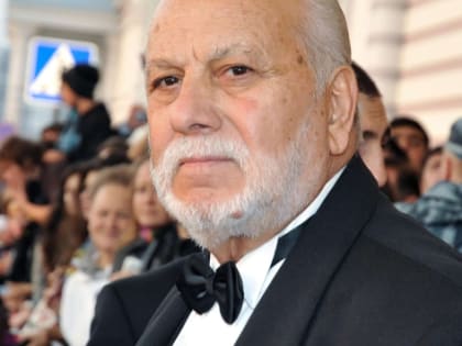 Отец российского певца Филиппа Киркорова Бедрос Киркоров сбежал из стационара, где лечился от пневмонии