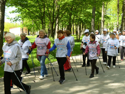 «Единая Россия» организует марафон скандинавской ходьбы