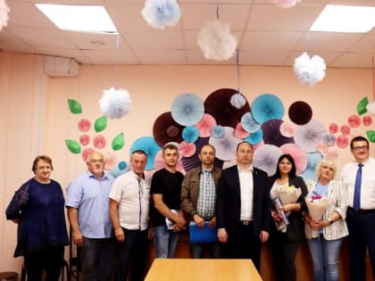 Глава городского округа Ступино Сергей Мужальских 10 июня вручил удостоверения избранным старостам