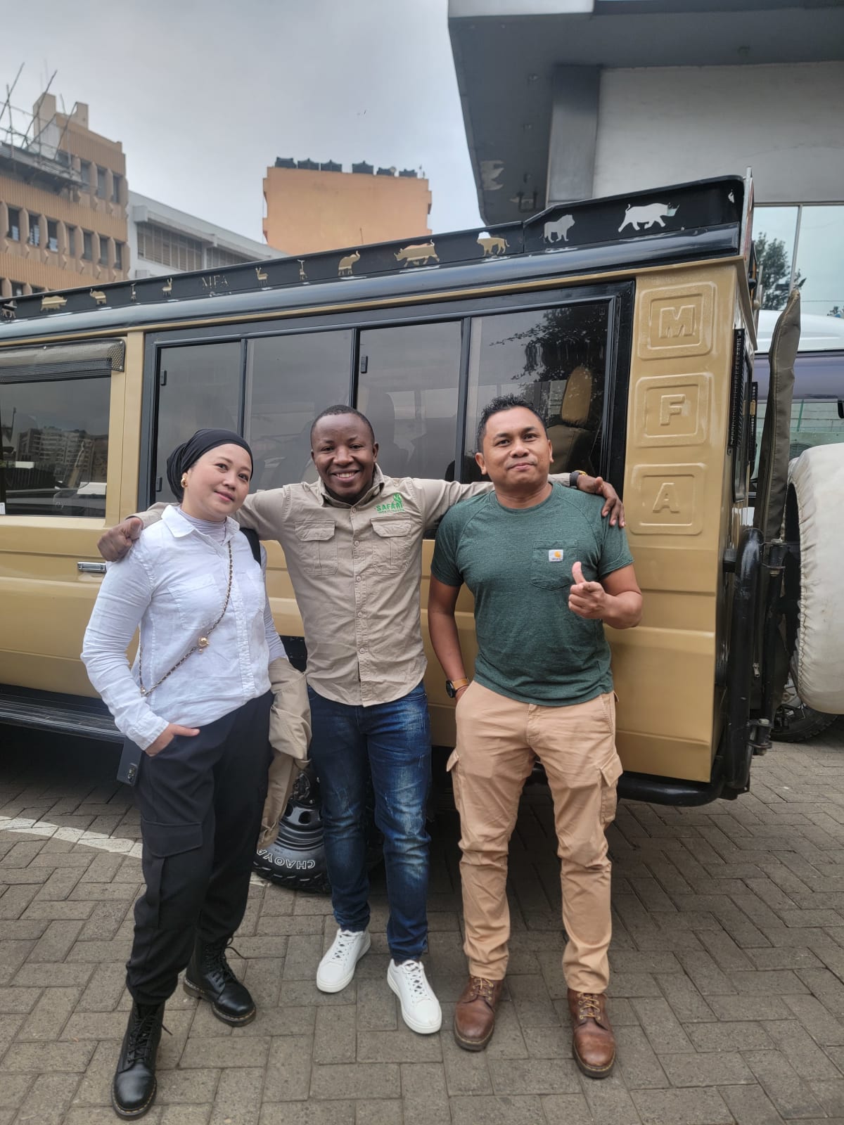 Daily Safari Departures