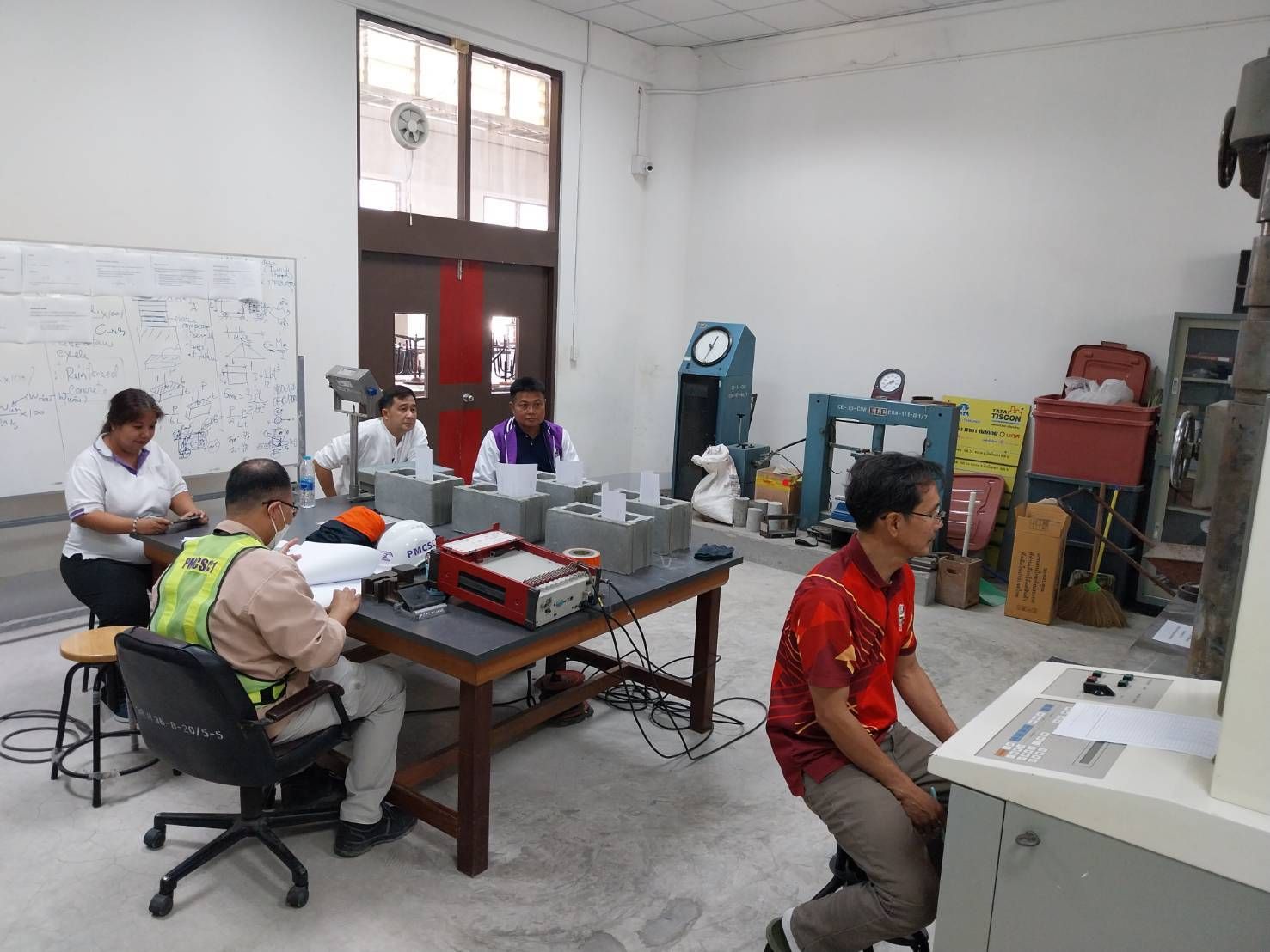 sampling-and-testing-wkblock-concrete-block-1.jpg
