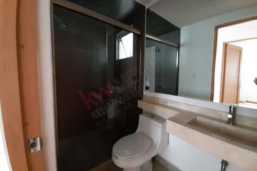 Imagen 20 de Departamento de 3 recámaras con seguridad, frente a la laguna de Ojuelos en Zinacantepec, Edomex. 