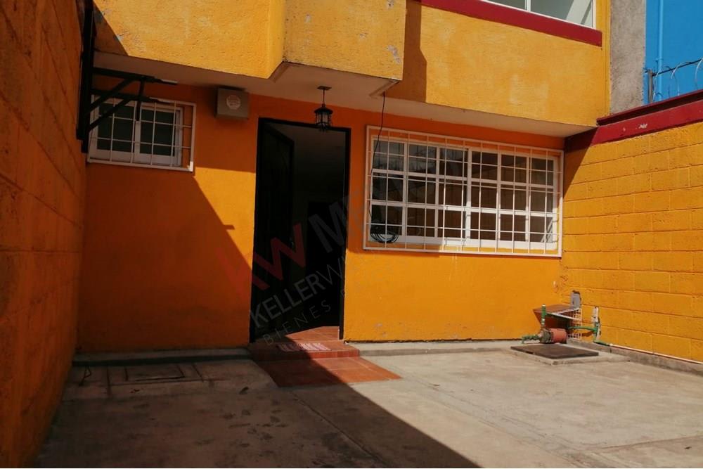 Imagen 3 de Venta de casa en Niños Héroes (Pensiones), Toluca, Estado de México
