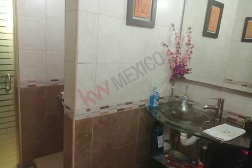 Imagen 15 de Casa en venta en San Mateo Atenco, Santa Elena, a 2 cuadras de Paseo Tollocan.