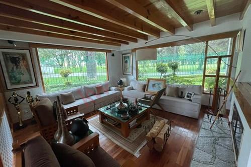 Imagen 34 de Lujosa residencia en venta en el fraccionamiento club de golf San Carlos, Metepec