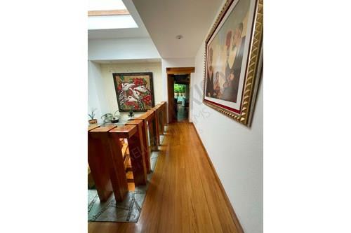 Imagen 31 de Lujosa residencia en venta en el fraccionamiento club de golf San Carlos, Metepec