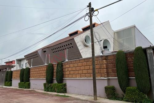 Imagen 6 de EXCELENTE BODEGA CON OFICINAS UBICADA ESTRÁTEGICAMENTE EN LÍMITES DE TOLUCA CON ZINACANTEPEC