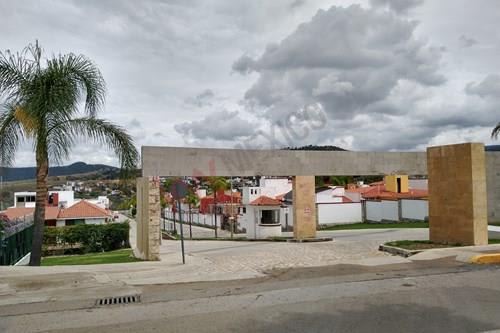 Imagen 22 de Casa en Venta con Lote en Residencial Ixtapan de la Sal, Estado de México