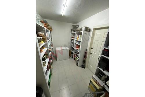 Imagen 3 de Magnífica Residencia en venta en Cacalomacán Estado de México