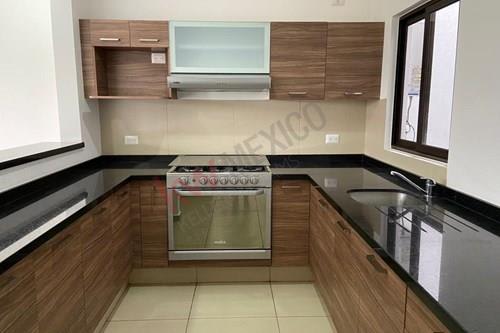Imagen 2 de Casa en Venta Fraccionamiento Vista Bosques, fácil salida a la Mexico - Toluca, Ocoyoacac 