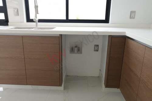 Imagen 26 de Casa en Venta Nueva, diseñada para familias modernas en Metepec, Estado de México