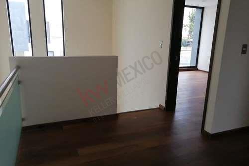 Imagen 31 de CASA EN VENTA EN METEPEC, UBICADA MUY CERCA DEL CASTAÑO