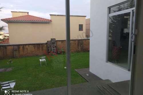 Imagen 4 de VENTA DE CASA EN RESIDENCIAL LA LOMA - JUNTO AL CLUB DE GOLF LOS ENCINOS - LERMA