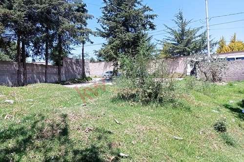 Imagen 10 de Terreno de oportunidad a pie de calle con todos los servicios, por debajo del precio de mercado