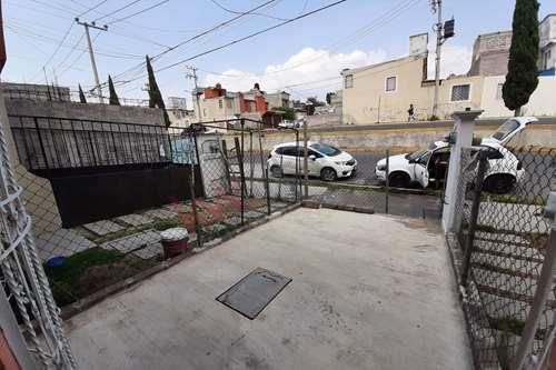 Imagen 3 de Casa en venta en Real de Costitlán, Chicoloapan, se aceptan todos los créditos