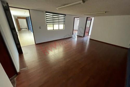 Imagen 4 de SE RENTAN OFICINAS EN EL CENTRO DE TOLUCA, ESTADO DE MÉXICO