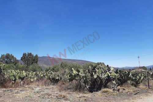 Imagen 8 de Terreno en venta con escritura, a un lado del pozo y con 3 frentes en San Martín de las Pirámides, E