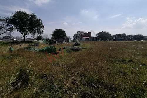 Imagen 6 de Venta de terreno en Metepec, acceso por Avenida Codagem