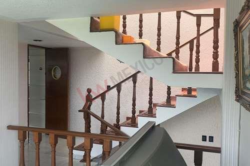 Imagen 13 de CASA EN VENTA A UNAS CUADRAS DE PALACIO DE GOBIERNO TOLUCA