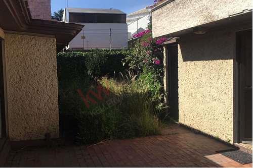 Imagen 24 de Casa en San Carlos de una planta con calefacción central