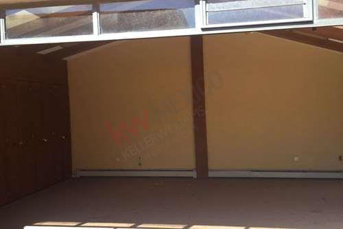 Imagen 30 de Casa en San Carlos de una planta con calefacción central
