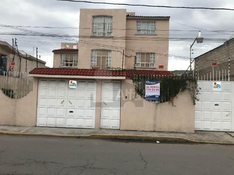 Casa sola en renta en Álvaro Obregón, San Mateo Atenco, México 104 visitas.