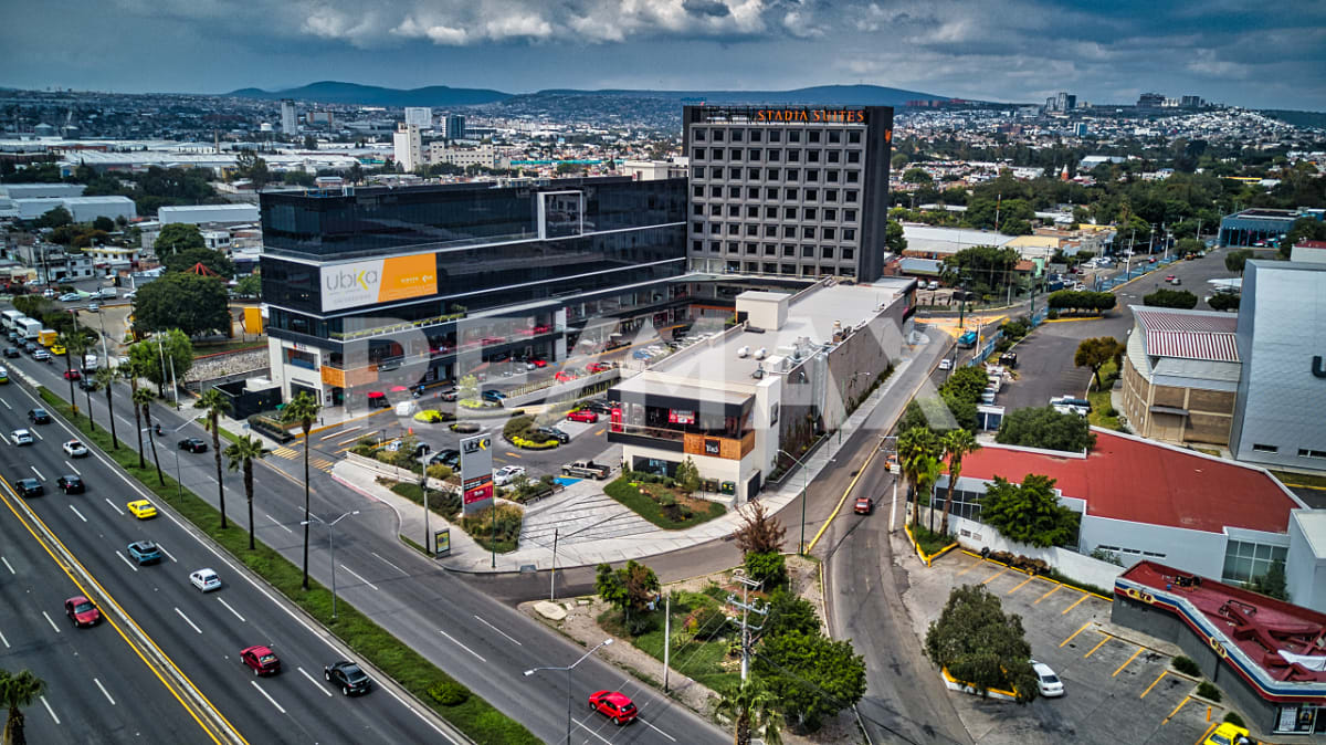 Imagen 3 de OFICINA - COMERCIAL EN RENTA