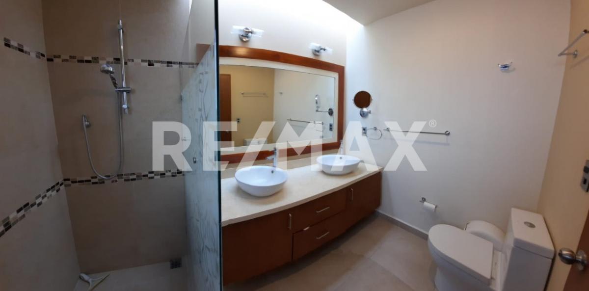 Imagen 2 de CASA EN RENTA