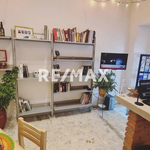 Imagen 2 de CASA - COMERCIAL EN VENTA